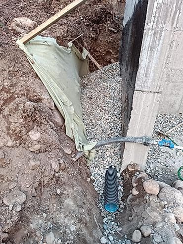 Сантехниктер: Монтаж наружной канализации и дренажа под ключ - Устройство траншей с — 1