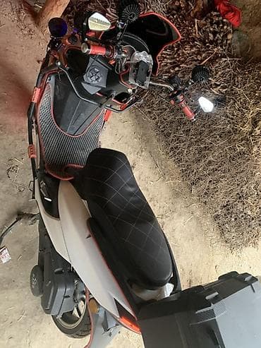 Скутеры: Yamaha, 150 куб. см, Бензин, Б/у — 2