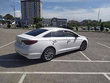 Hyundai Sonata: 2017 г., Автомат, Бензин, Седан — 3