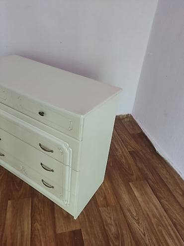 Комоды для одежды: Комод для одежды, Б/у, С зеркалом, ЛДСП, цвет - Белый, Самовывоз, Платная доставка — 6