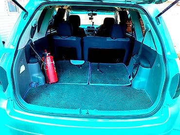 mazda cx: Toyota Ipsum: 2002 г., 2.4 л, Автомат, Газ — 6