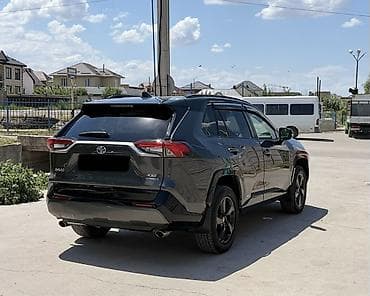 camry 40 2.4: Toyota RAV4: 2019 г., 2.5 л, Вариатор, Гибрид, Кроссовер — 4