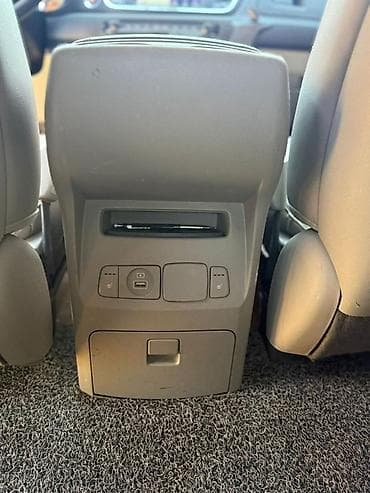 Kia Carnival: 2019 г., 2.2 л, Дизель, Минивэн — 9