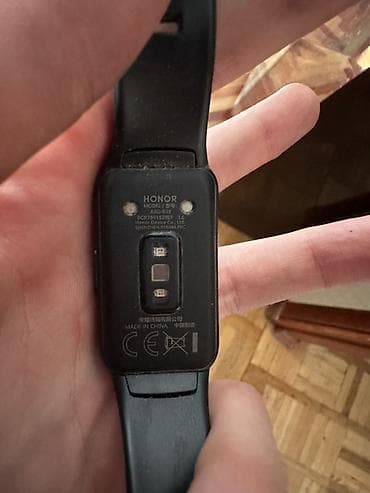 купить часы honor: Фитнес-браслет HONOR Band 6 (модель ARG‑B39) - Большой прямоугольный — 2