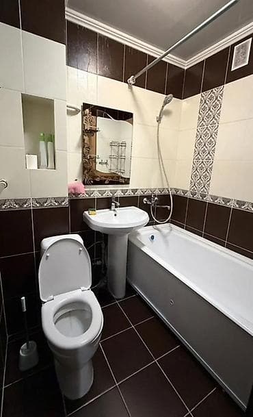 кватира ош базар: 2 комнаты, 57 м², 104 серия, 3 этаж, Евроремонт — 4