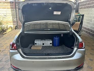 levin: Lexus ES: 2022 г., 2.5 л, Вариатор, Гибрид, Седан — 10