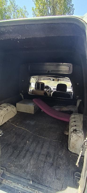 Продаю Фургон Opel Combo (каблук),в хорошем состоянии белый цвет. 2003 — 4