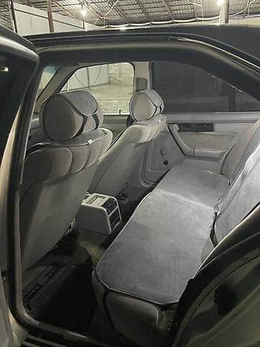 Транспорт: BMW 5 series: 1993 г., Механика, Бензин, Седан — 7