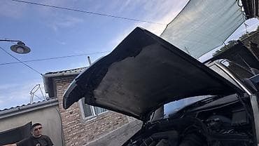 полик 5 д: Капот Mercedes-Benz, Б/у — 3
