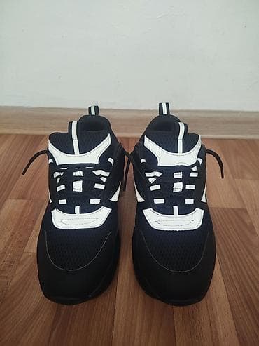 Мужские кроссовки, 41, Dior, Новый, цвет - Черный, Платная доставка