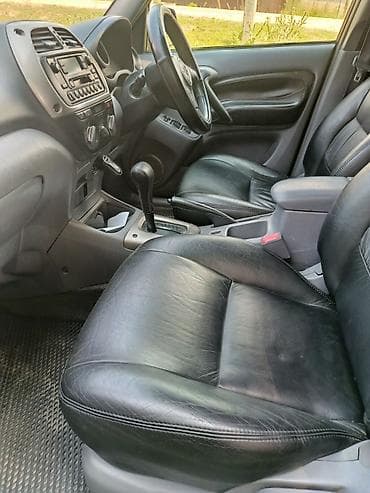 subaru forester автомабил: Toyota RAV4: 2002 г., 0.2 л, Автомат, Бензин, Кроссовер — 4