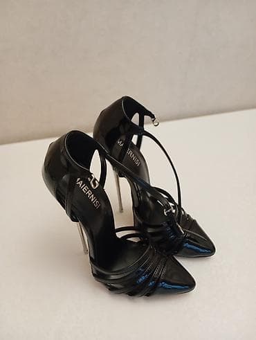 Угги: Черные женские туфли-лодочки MAIERNISI на высоком металлическом — 2