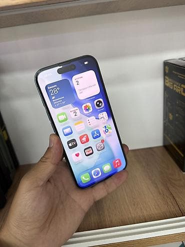 цена 10 айфона: IPhone 16, Б/у, 128 ГБ, Alpine Green, Защитное стекло, Чехол, Кабель, 100 % — 3