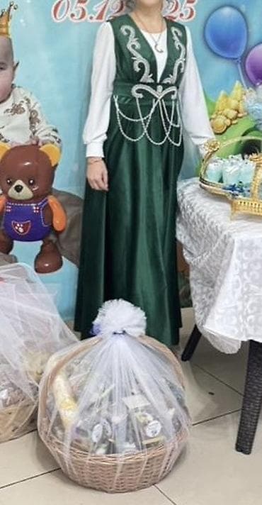 Киреге берилүүчү кийимдер: Улуттук кийим — 2