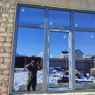 жалюзи для дверей: Алюминиевые витражи, фасадное остекление и ПВХ/алюминиевые окна под — 9