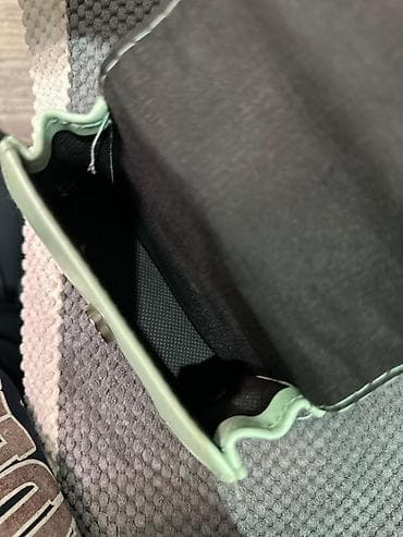 сумочка италия: Компактные кожаные чехлы-кошельки для наушников/мелочей. - Материал — 6