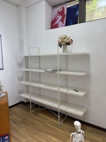 шкафы металлические для раздевалок бу: Кийим чечүүчү жай үчүн шкаф, Колдонулган, Жыгач, Өзү алып кетүү — 4