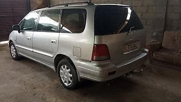 ход: Honda Odyssey: 1996 г., 2.3 л, Автомат, Бензин, Минивэн — 3