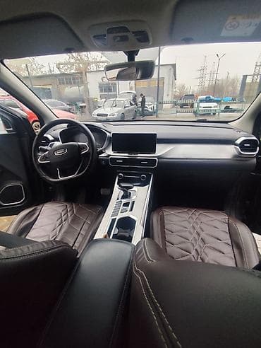 крутая машина: Geely Coolray: 2023 г., 1.5 л, Бензин, Кроссовер — 6