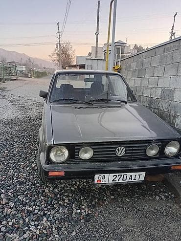 Volkswagen Golf: 1983 г., 1.6 л, Механика, Бензин, Хэтчбэк