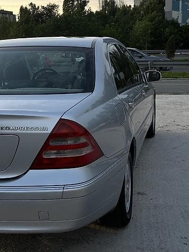 рамки для номера авто: Mercedes-Benz C-Class: 2003 г., 1.8 л, Автомат, Бензин, Седан — 6