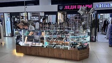 beta stores: Витрина, 8 м² — 1