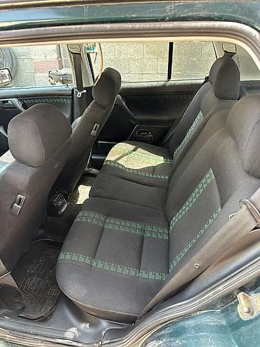 2115 samara: Volkswagen Golf: 1996 г., 1.6 л, Механика, Бензин, Хэтчбэк — 10