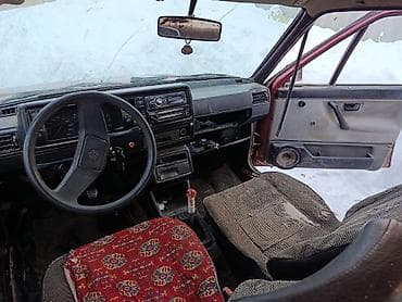 chevrolet lachetti: Volkswagen Jetta: 1986 г., 1.8 л, Механика, Бензин, Седан — 4