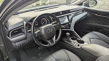 byd e5: Toyota Camry: 2020 г., 2.5 л, Вариатор, Гибрид, Седан — 6