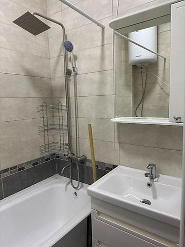 Квартиры: 2 комнаты, 77 м², Элитка, 10 этаж, Старый ремонт — 3