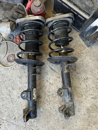 Передний амортизатор, Комплект амортизаторов, Задняя пружина амортизатора Mercedes-Benz