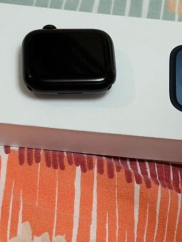 Техника и электроника: Apple Watch (серия SE/Series c прямоугольным дисплеем 45 мм, корпус — 3