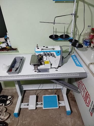 jack e4: Швейная машина Jack, Оверлок, Полуавтомат — 3