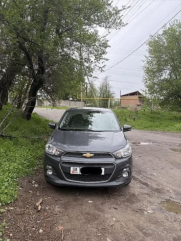 Chevrolet Spark: 2017 г., 1 л, Ручные, Бензин, Хэтчбэк