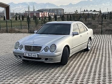 Mercedes-Benz E-Class: 2000 г., 3.2 л, Автомат, Бензин, Седан — 4