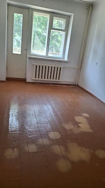 квартиры в рассрочку: 3 комнаты, 60 м², 1 этаж, Старый ремонт — 8