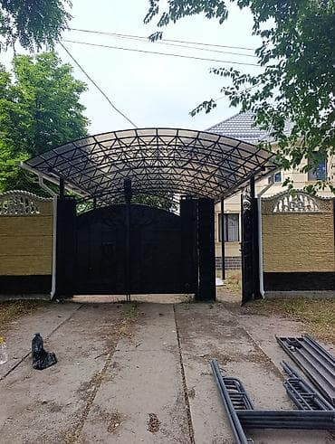 скамейки с навесом: Навес, Другая форма, Металл, Другой материал, Новый, Установка — 3