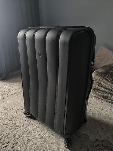 samsung tab a: Чемодан, Новый, Материал: Пластик, Большой (более 70 л), Вращающиеся колеса на 360°, Кодовый замок, На колесах — 2