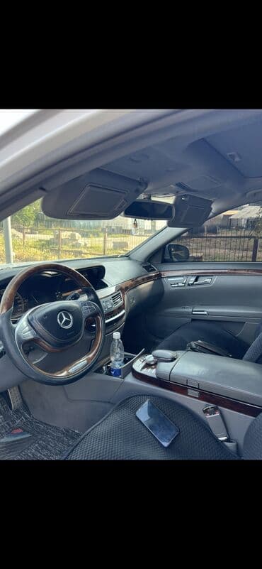 c class: Mercedes-Benz S-Class: 2006 г., 5.5 л, Автомат, Бензиновая, Седан — 6