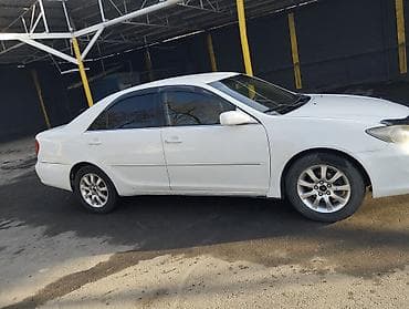бампер передний ист: Toyota Camry: 2003 г., Автомат, Бензин, Седан — 4