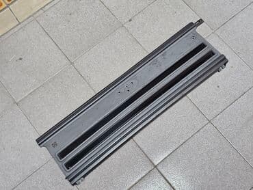 авто в нерабочем состоянии: Решетка радиатора Ford 1989 г., Б/у, Оригинал — 9