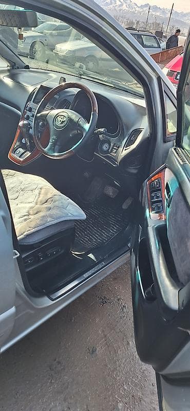 d 4d: Toyota Harrier: 2003 г., 2.4 л, Автомат, Бензин, Кроссовер — 4