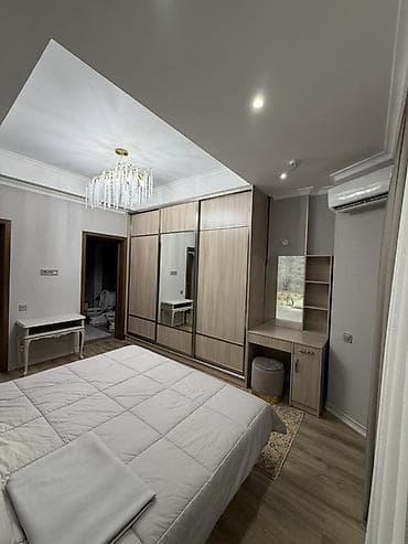 квадрат: Сдаётся 2-х комнатная квартира 90м2 В золотом квадрате - Раззакова / — 10