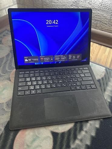 Microsoft Surface Laptop 2, 13.5" Характеристики: - Процессор: Intel