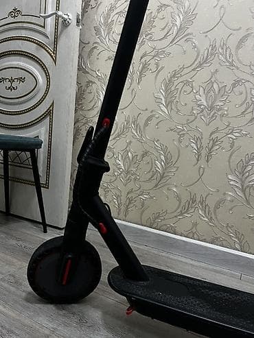 smart plus: Электросамокат, Б/у — 4