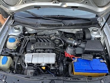 фольксваген гольф: Volkswagen Golf: 2002 г., 2 л, Механика, Бензин, Хэтчбэк — 7
