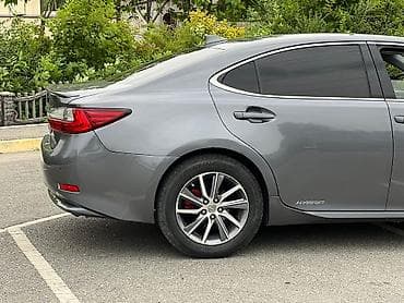 ls 400: Lexus ES: 2015 г., 2.5 л, Вариатор, Гибрид, Седан — 7