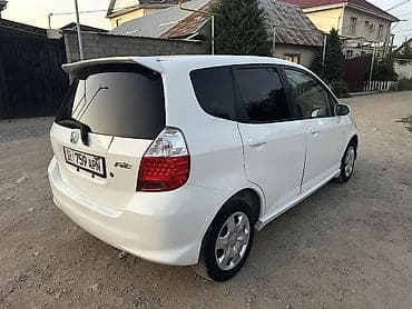 Продажа авто: Honda Fit: 2003 г., 1.3 л, Автомат, Бензин, Хэтчбэк — 4
