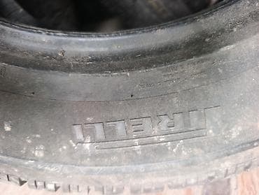 шины зимный: Шины 235 / 65 / R 17, Зима, Б/у, Пара, Внедорожные (АТ/МТ), Pirelli — 3