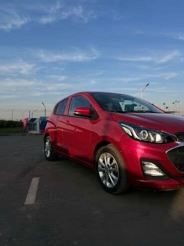продаю авто с последующим выкупом: Chevrolet Spark: 2019 г., 1 л, Вариатор, Бензиновая, Хэтчбэк — 1